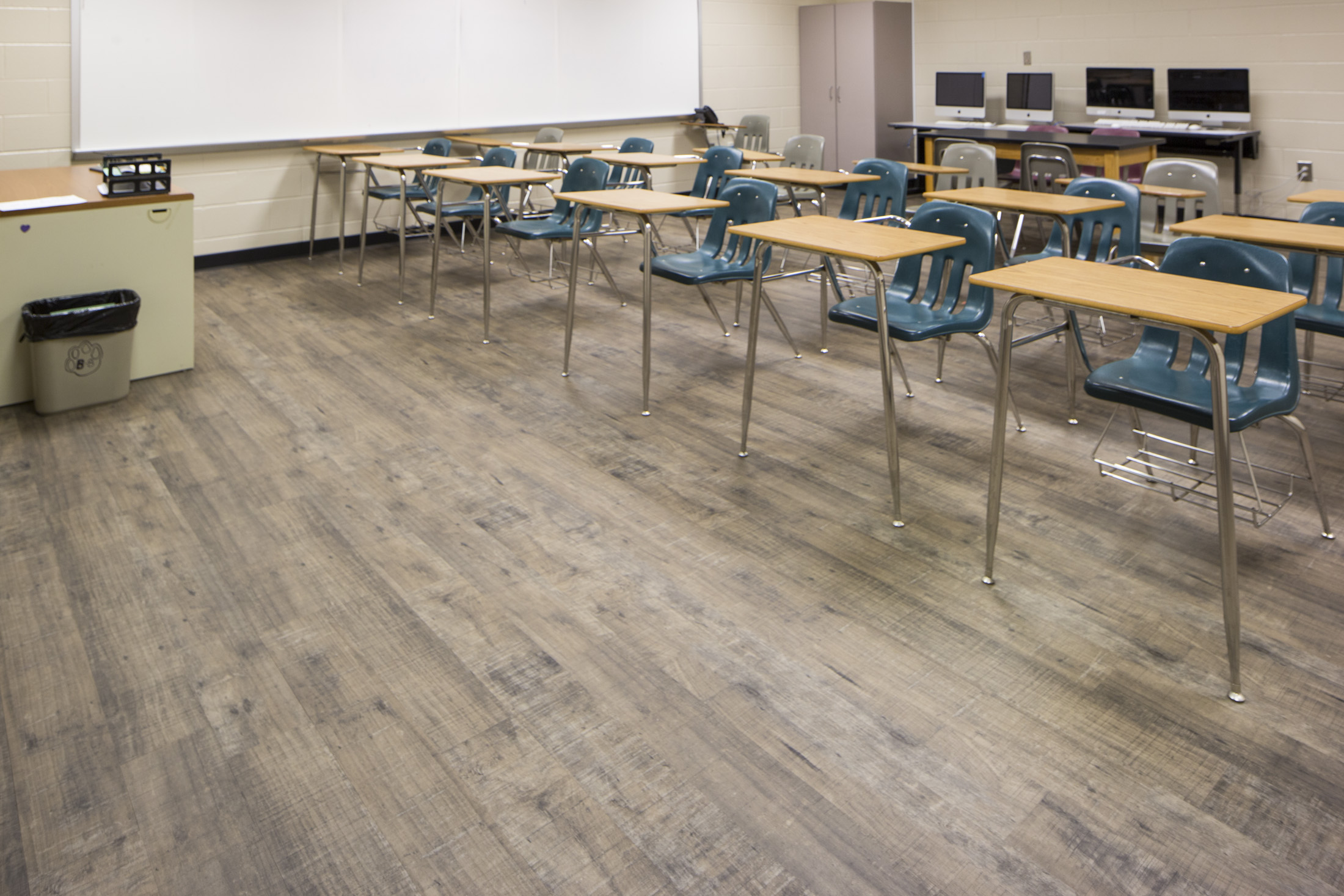 Interface Textured Woodgrains LVT in classroom